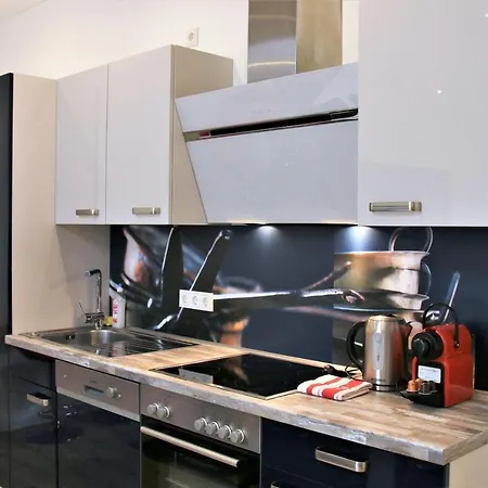 Apartment Ferienwohnung *